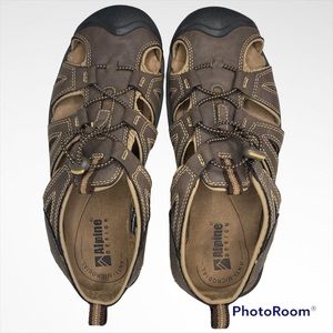 Alpine Design Dillon IV hiking sandal Sz 8